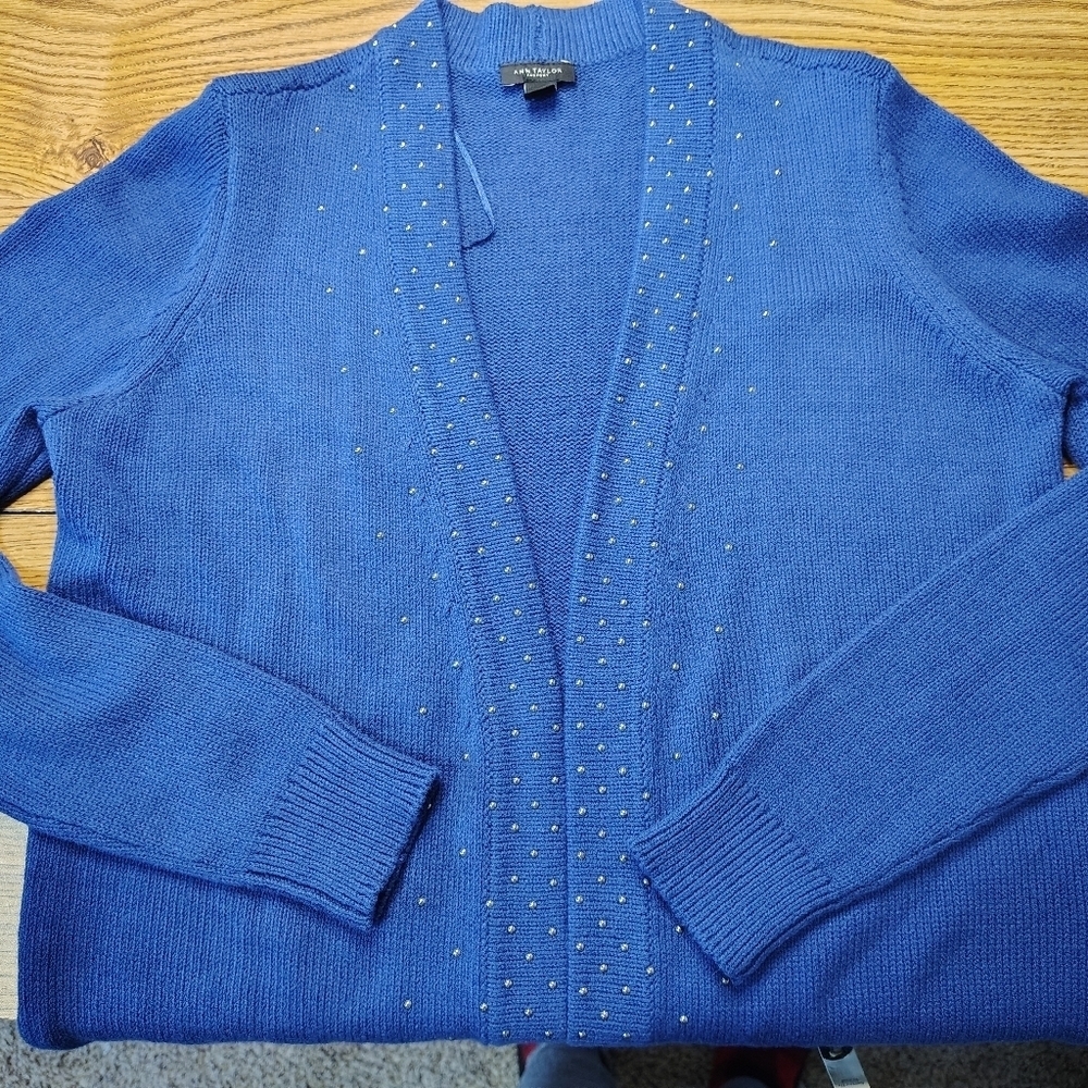 Ann Taylor women's Cardigan knitted,silver studs, oversized cotton blend sz S. - Picture 3 of 16